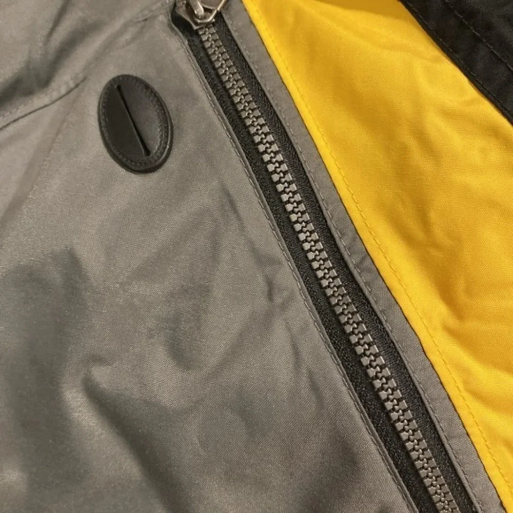 Columbia Youth 18/20 Gray Black Yellow Winter Coat Lots Of‎ Pockets 212